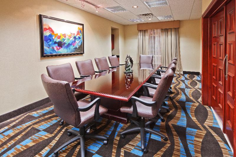 Holiday Inn Express & Suites Oklahoma City Northwest By Ihg Ngoại thất bức ảnh